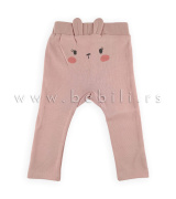 just-kiddin-pantalonice-za-bebe-zecica-pr-roze-pozadi